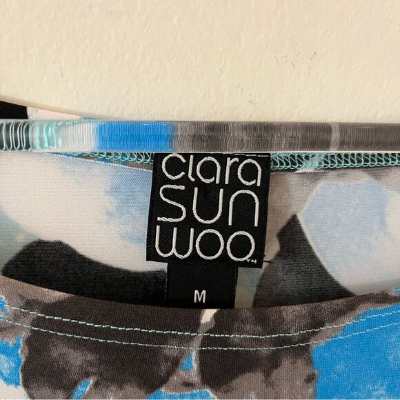 Clara Sunwoo Floral Print Tie Cuff Top Vibrant Blue Lightweight Sz Medium NWT - Picture 5 of 16